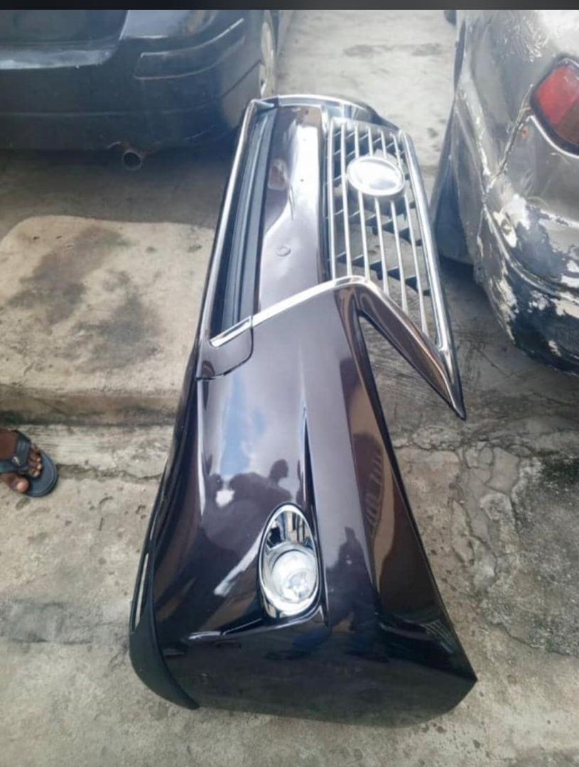 Lexus ES 350 Front Grille Assembly