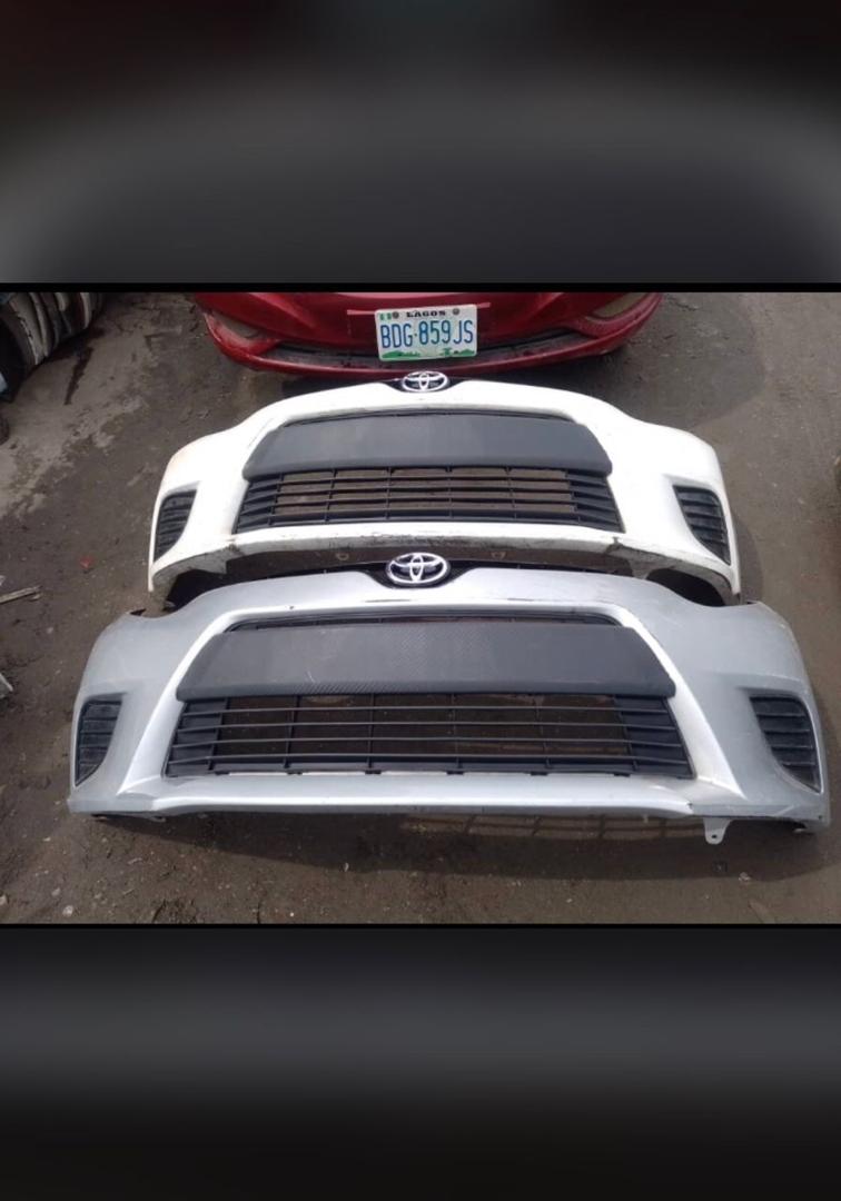 Toyota Camry Front Bumper Cover (2018–2022)