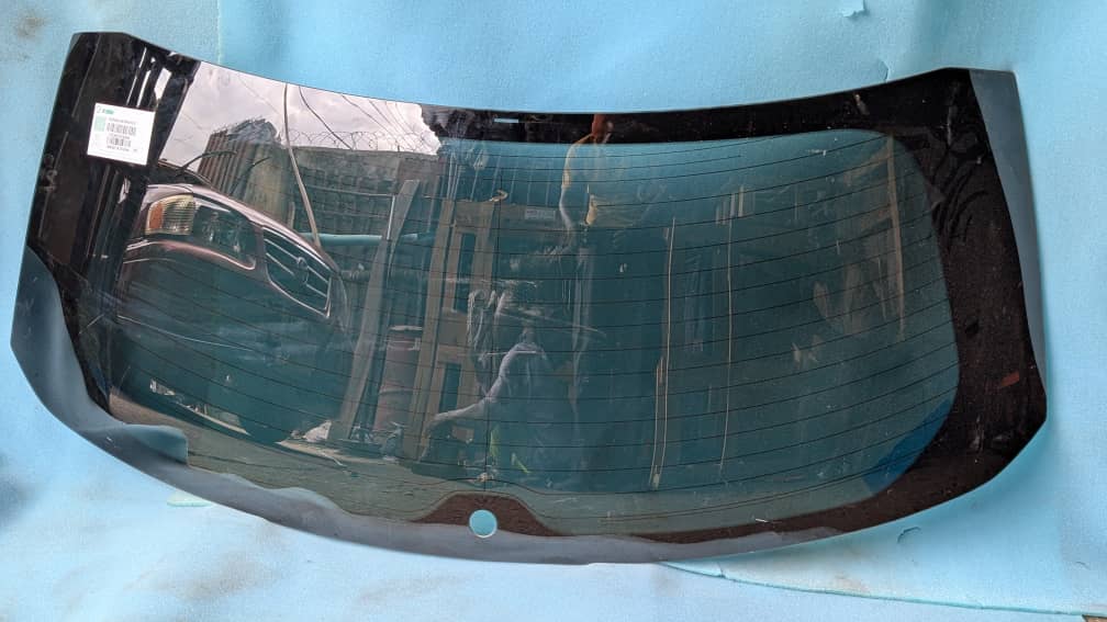 Rear Windscreen for Venza 2012