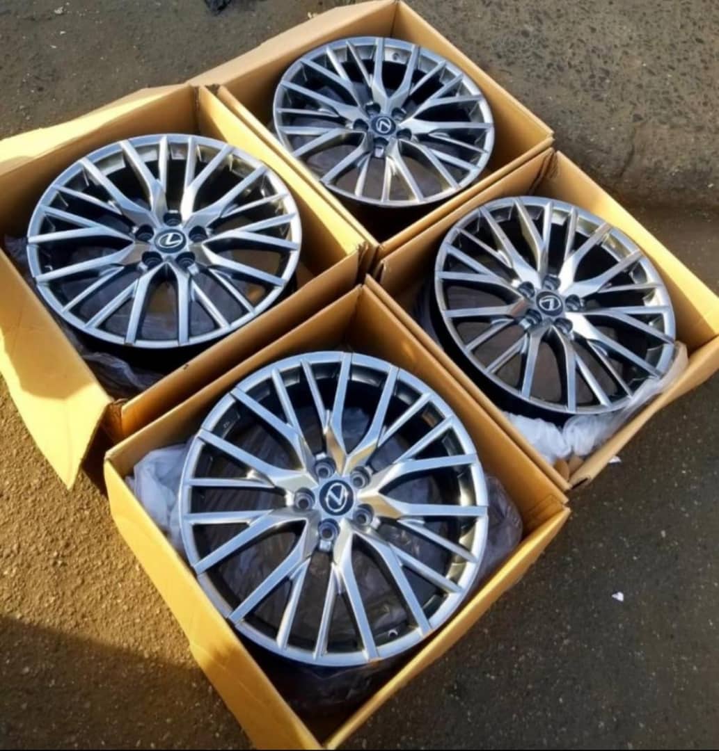 Alloy Wheel Rim Set (4 Pieces) 20" – Multi-Spoke